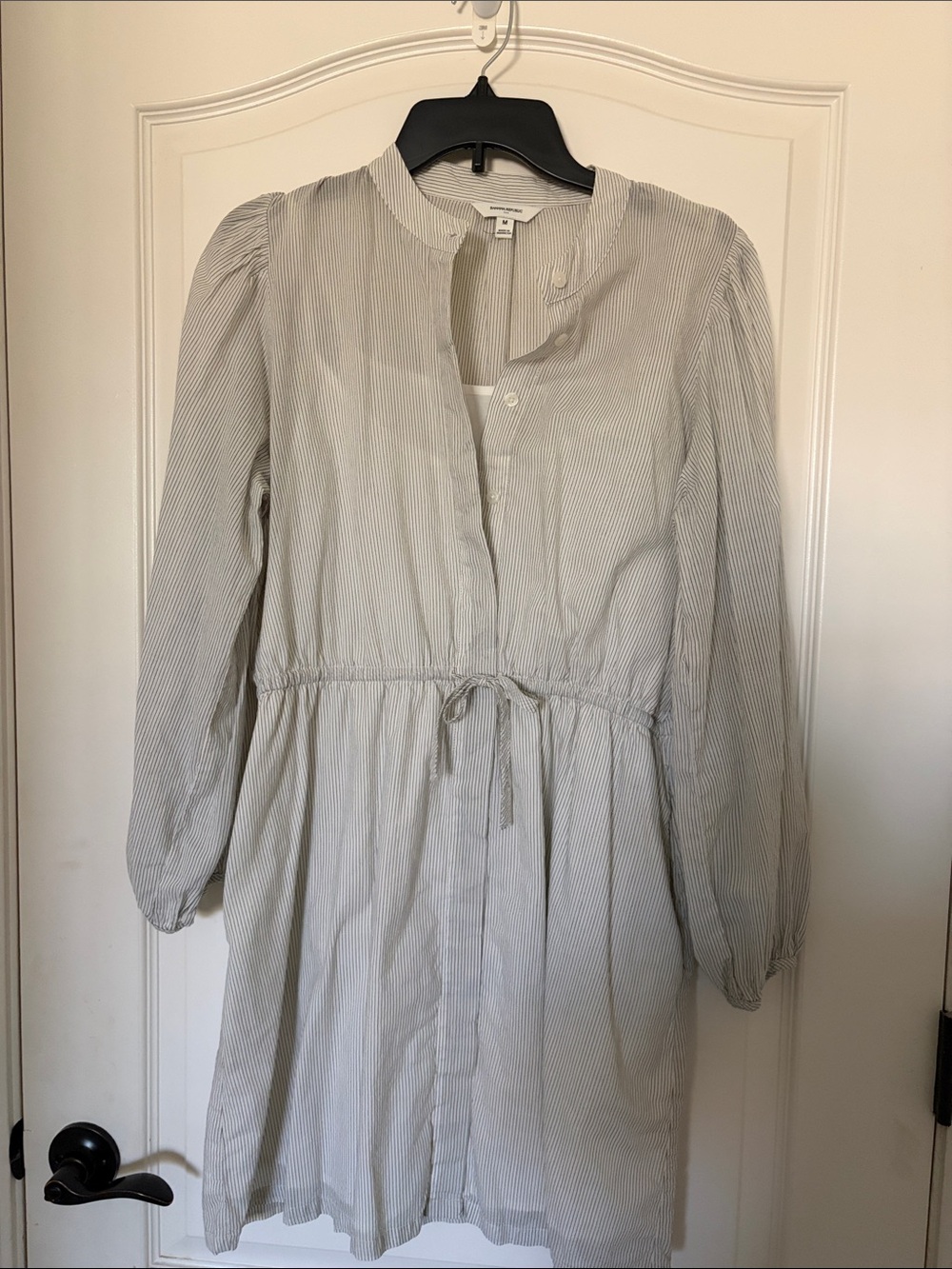 Banana Republic Light Gray Striped Women's Drawstring Shirt Dress